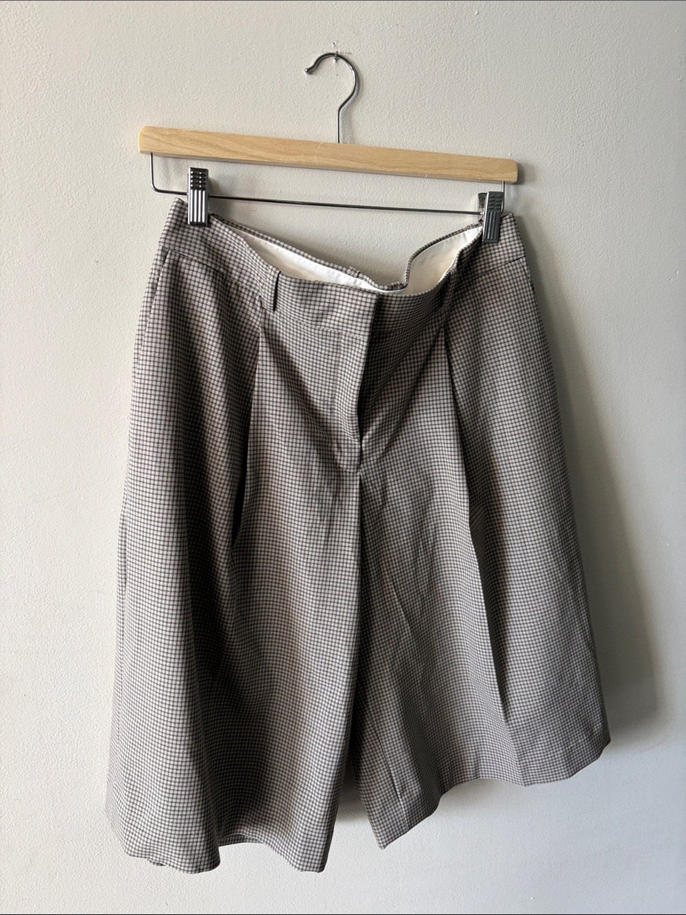 Aritzia Touchpoint Shorts
